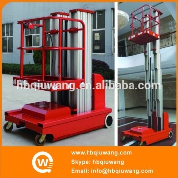 Self propelled outdoor lift elevators