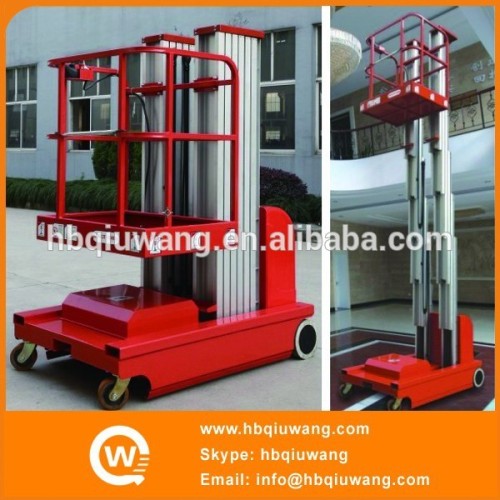 Self propelled adjustable work platform