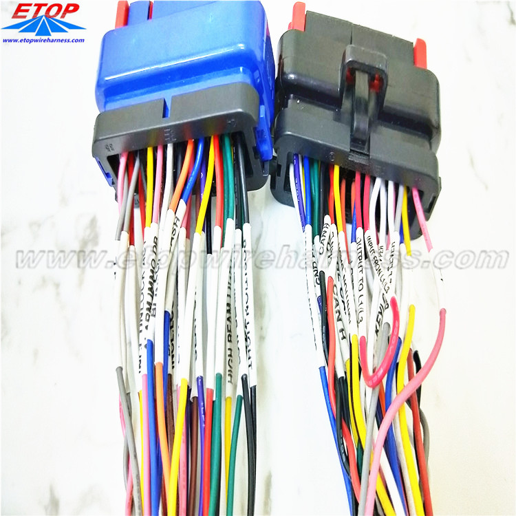 Molex битүүмжлэгдсэн холбогч бүхий OEM утас бэхэлгээний Assy