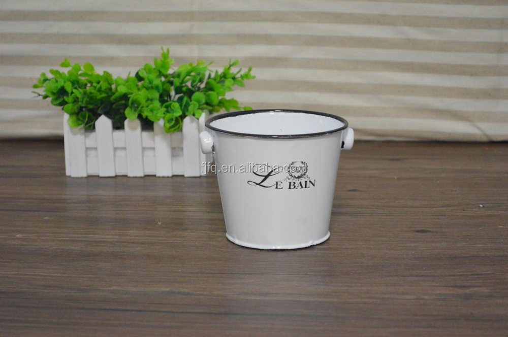 Vintage Enamel Metal Bucket Wash Bucket Pail For Garden