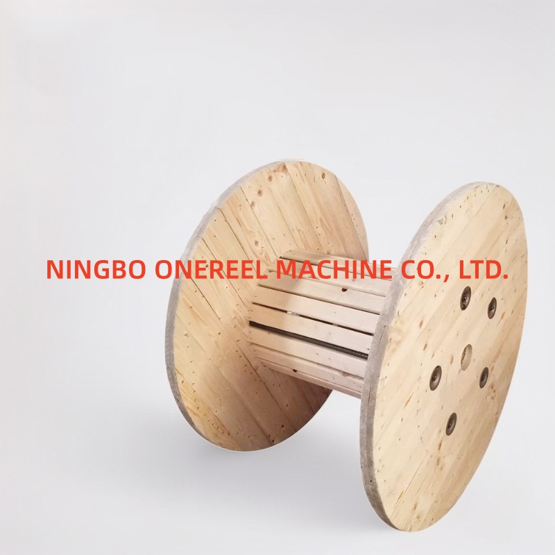 wooden reel (1) wooden reel (1)
