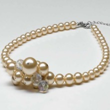 Charm Chunky Pearl Bead Necklace