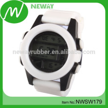 China Fashionable Unique Silicone Mens Sport Watch