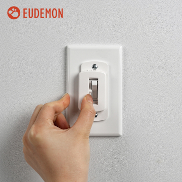Childproof Wall Switch Guard: Safeguarding Baby with Light Switch Covers