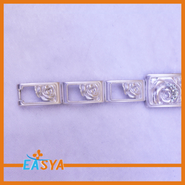 Pure Metal Silver Flower Cut Pattern Bracelet