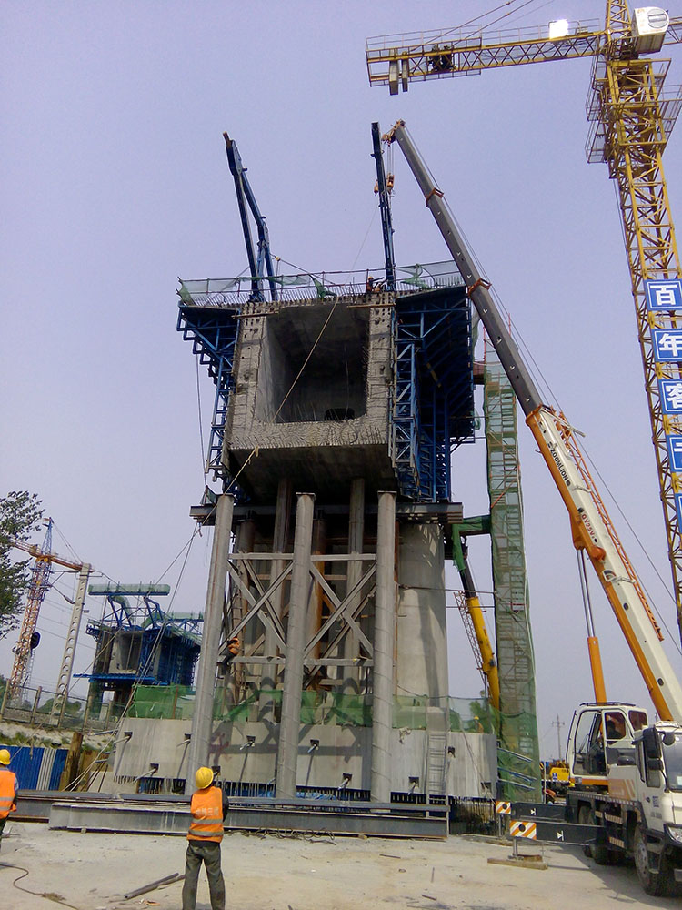 Hanging Basket Concrete Bridge Formwork