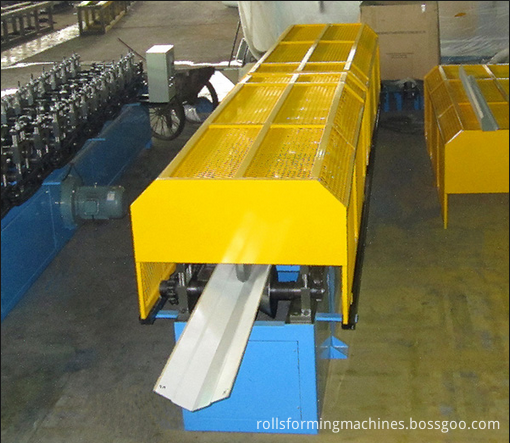 Step Tile Ridge Cap Forming Machine 05