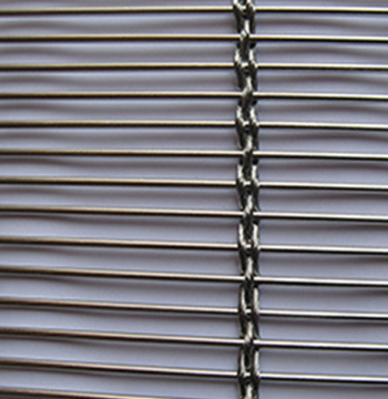 Flat flex wire mesh conveyor belt