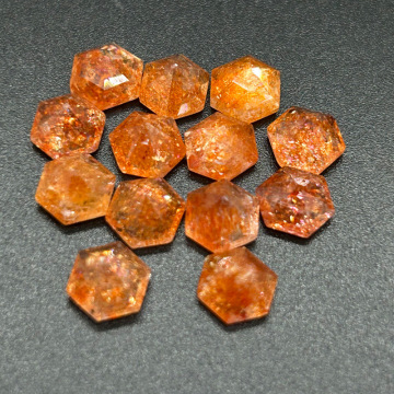 Natural Sunstone Gold Sun Gems Hexagonal For Jewelry