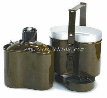 water canteen with cup