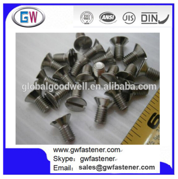 Slotted Flat Head Machine Screw