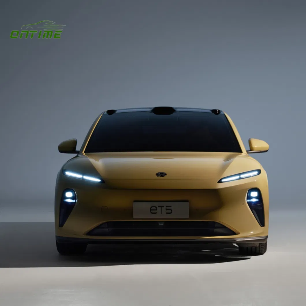 High End Durable Electric Vehicle with a Charging Fast and Long Endurance New Energy Electric Vehicle Et5 Series and a Range of 710 Kilometers
