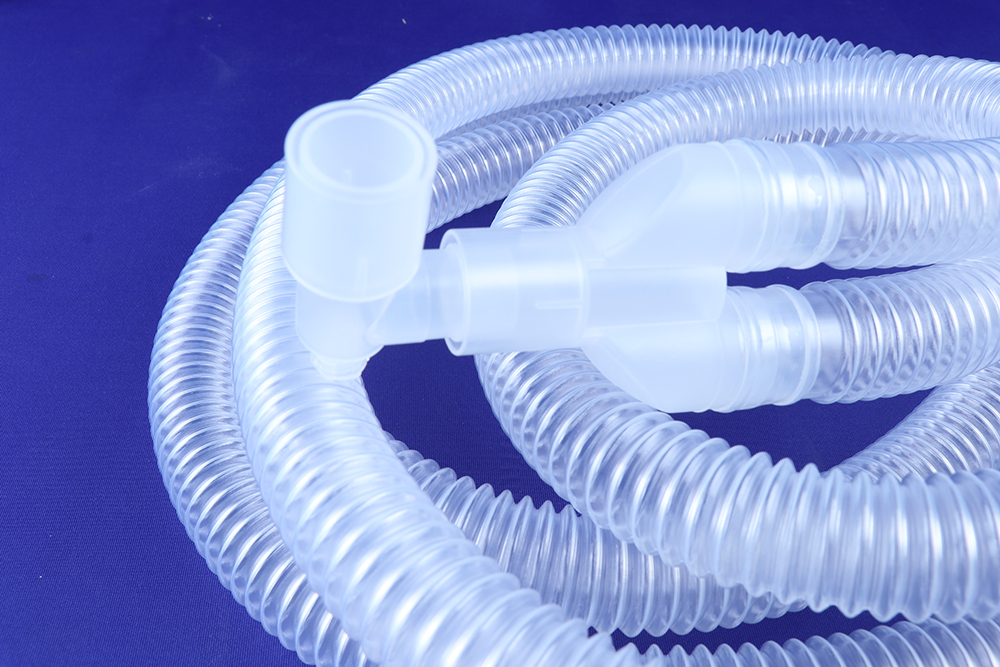 دائرة التنفس التي يمكن التخلص منها مع خراطيم جهاز التنفس الصناعي المائي