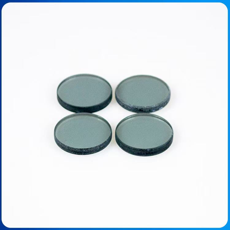 nom par défaut default name