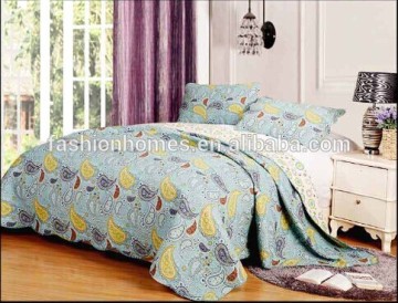 Hot sale paisley printing quilt