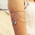 Zilveren metalen blad Turquoise kraal hanger bovenarm armband
