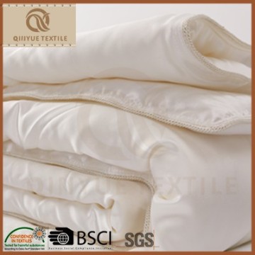 Wholesale bedding silk comforter set, pure silk duvet