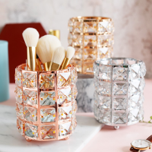 Wholesale Luxury Nail Pen Holder: Crystal Diamond Container for Nail Brush Storage