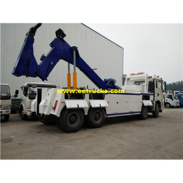 SHACMAN 30 Ton 12 Wheel Truck Cranes