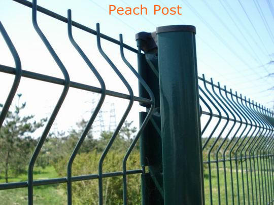 white pvc coated welded wire mesh fence