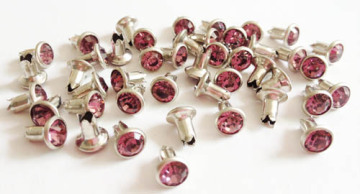 Split Rivet Embellished with Rose Glass Stone