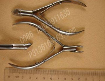 cuticle nippers