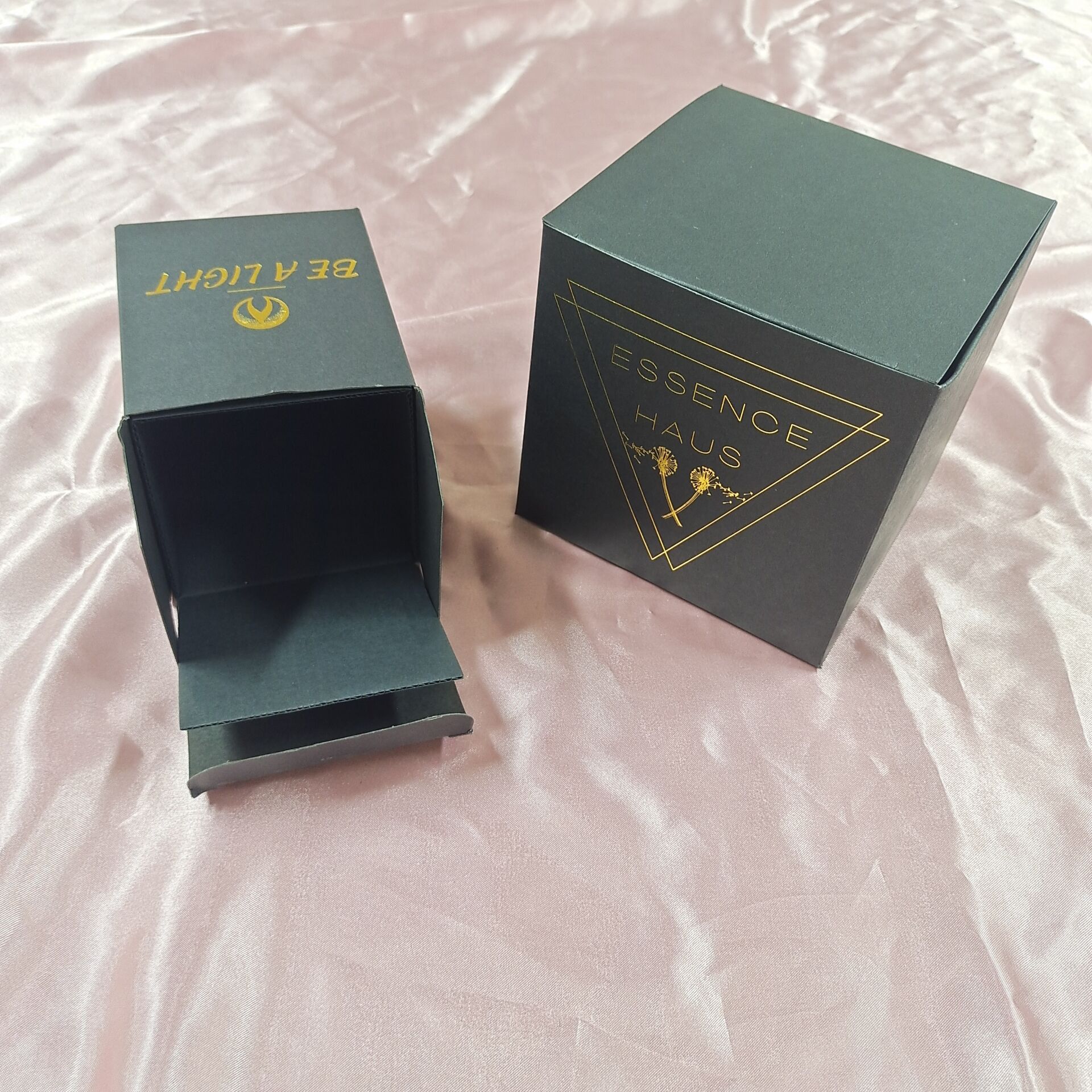 Custom Manufacture black paper folding packaging candle paper box