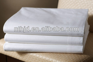 white color polycotton hotel use flat sheet