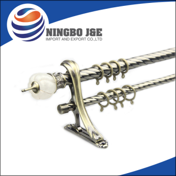 Expanding Decorative Curtain Pole Set