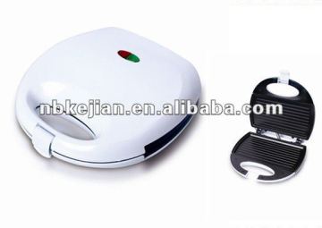 2-Slice Portable Sandwich Maker Mini sandwich cooker White