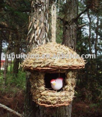 Rattan bird nesting pocket