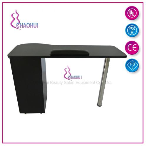 Salón de mesa de uñas en venta