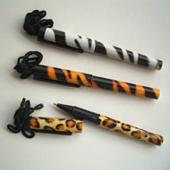 plastic tie-dyed pen necklaces