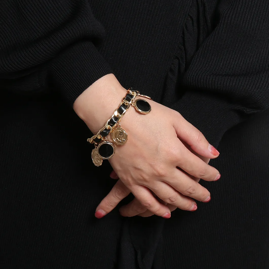 Retro Punk Cool Style Hand Ornaments Female Personality Geometric Figure Circular Pendant Bracelet