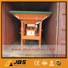 2016 New Design Top3 JBS small tractor mobile jaw crushing plant price hopper feeder vibrating feeder sale