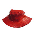 Chapeau blanc cool PU rouge