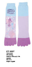 TOES SOCKS