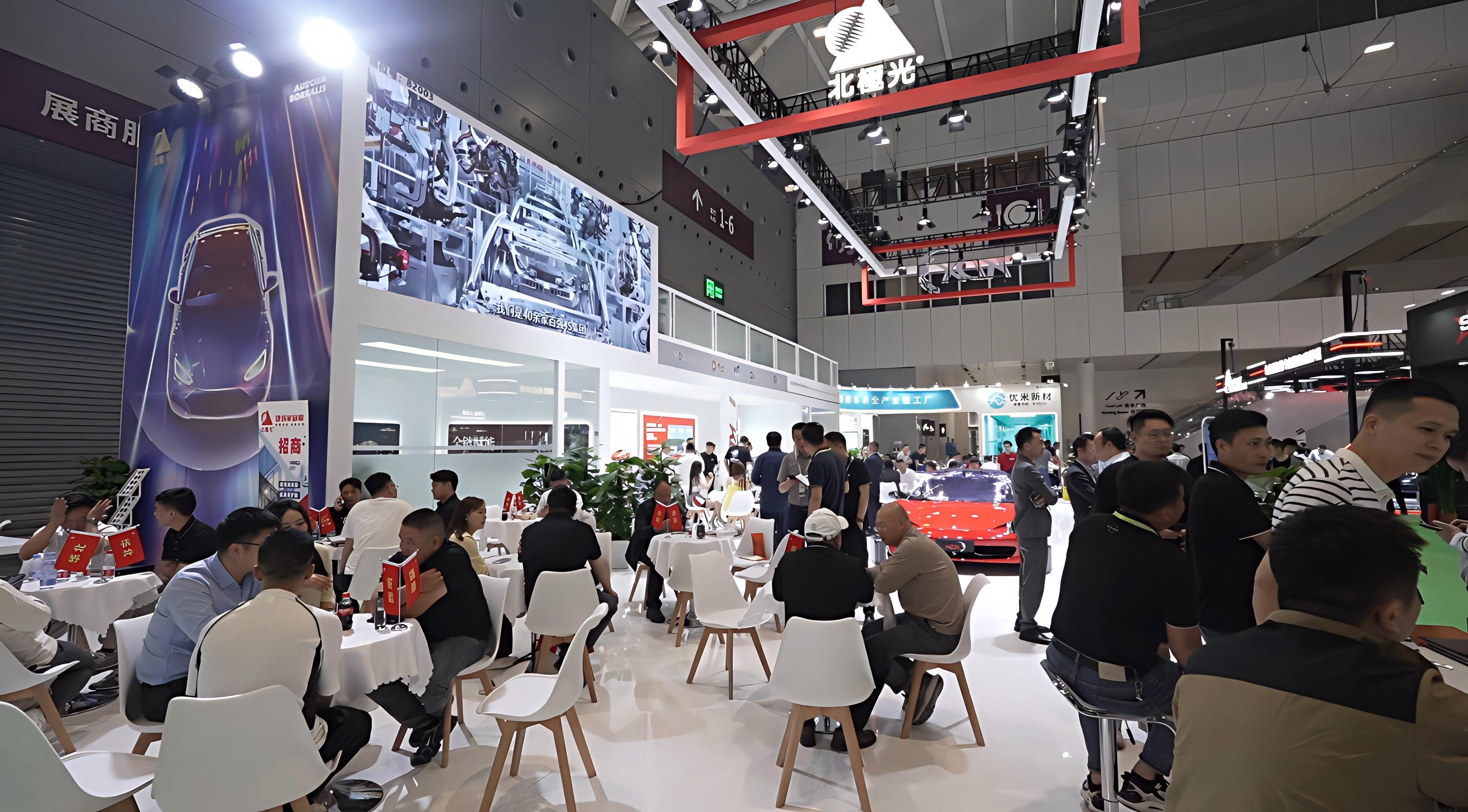 Film de fenêtre automobile par pulvérisation de haute qualité High Quality Sputtering Automotive Window Film