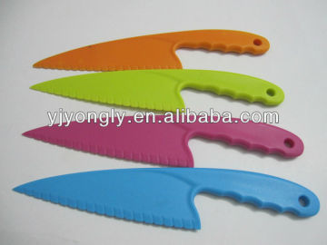Plastic Salad Knife
