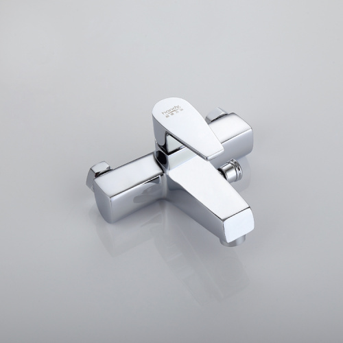 Wall-mounted Chrome Bathtub Mixer taps With lifting rod