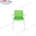 사무실 회의 또는 학생 사용 의자