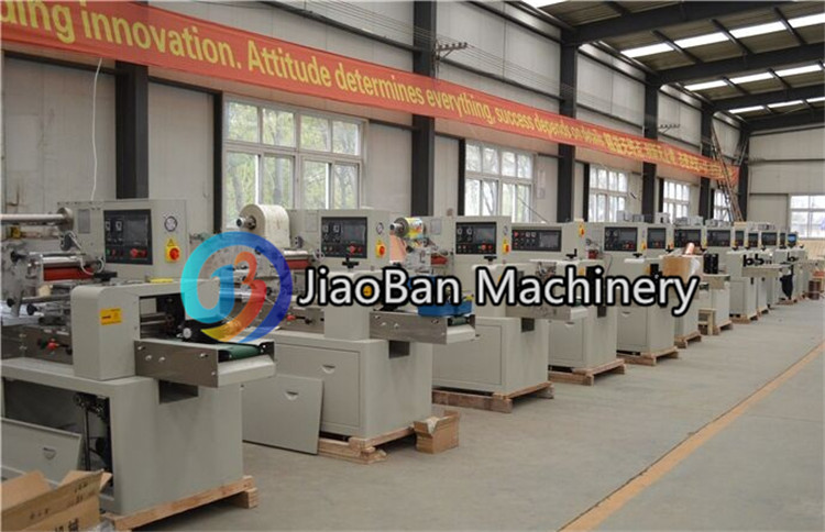 JB-250 Automatic Pillow Type Disposable Surgical Medical Face Mask Biscuit Cookies Chocolate Bar Pillow Packing Machine