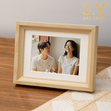 Minimalist Light Wood Frame with Mat