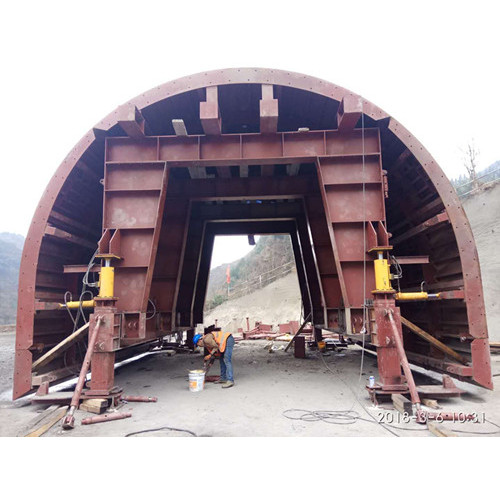 Chariot de tunnel à arbre incliné pour la construction en béton