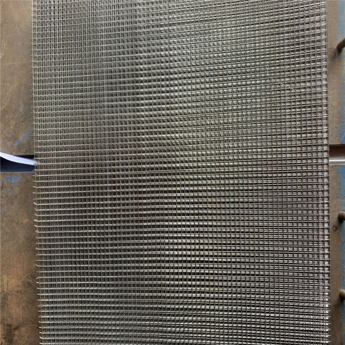 Gulungan Wire Mesh Dilapisi PVC atau Galvanis