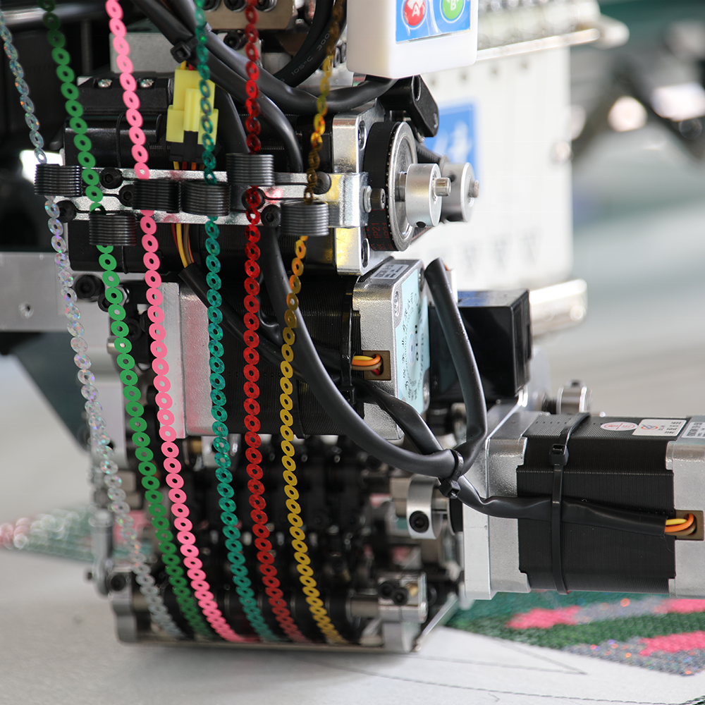 6 sequin high quality embroidery machine