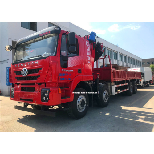Caminhão IVECO 8X4 com guindaste articulado 25-30 toneladas