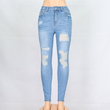 Premium -Jeans für Frauen im Verkauf