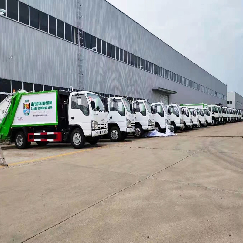 Camión de basura compactador de Isuzu (7) ISUZU Compactor Garbage Truck (7)