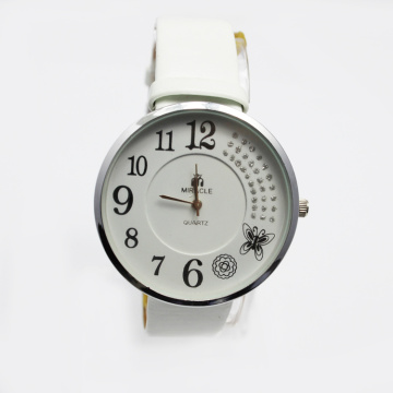 3-5ATM Waterproof Christmas Quartz Leather Watch